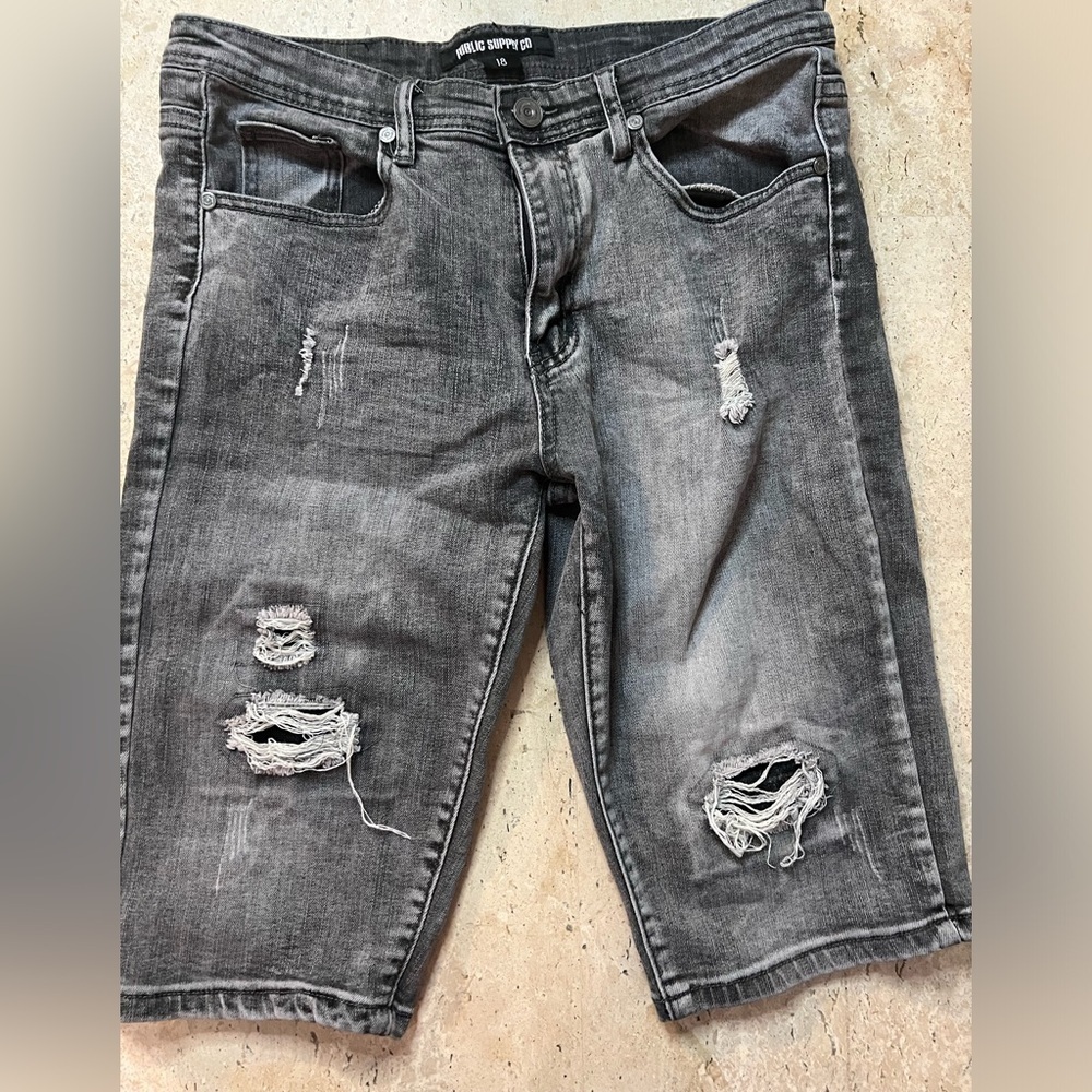 Girl’s Public Supply CO Size 18